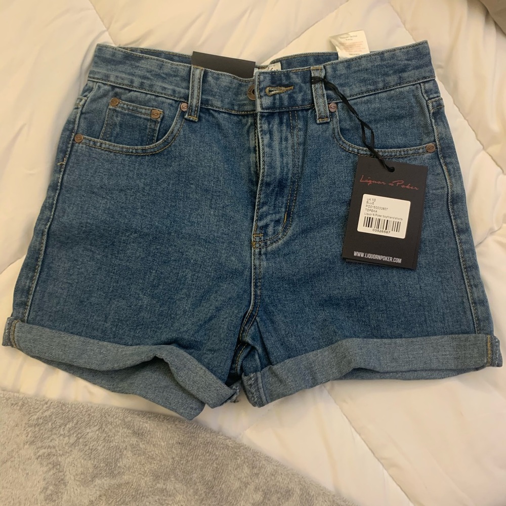 High Waisted Denim Short (Size 6)